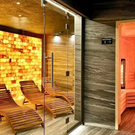 - Kasprowicza Premium Z Parkingiem I Klimatyzacją